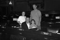 Photo Op, Visitors to the House Floor, Guests, Members