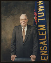 Official portrait at his district office